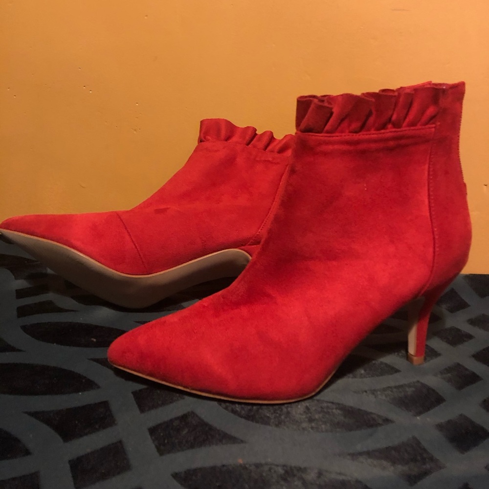 Red suede heeled boots 7